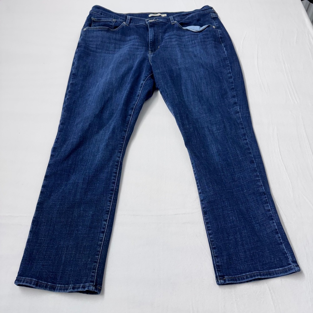 Levis Classic Straight Jeans Womens 16S Blue Denim Mid Rise 39250-0050 Indigo